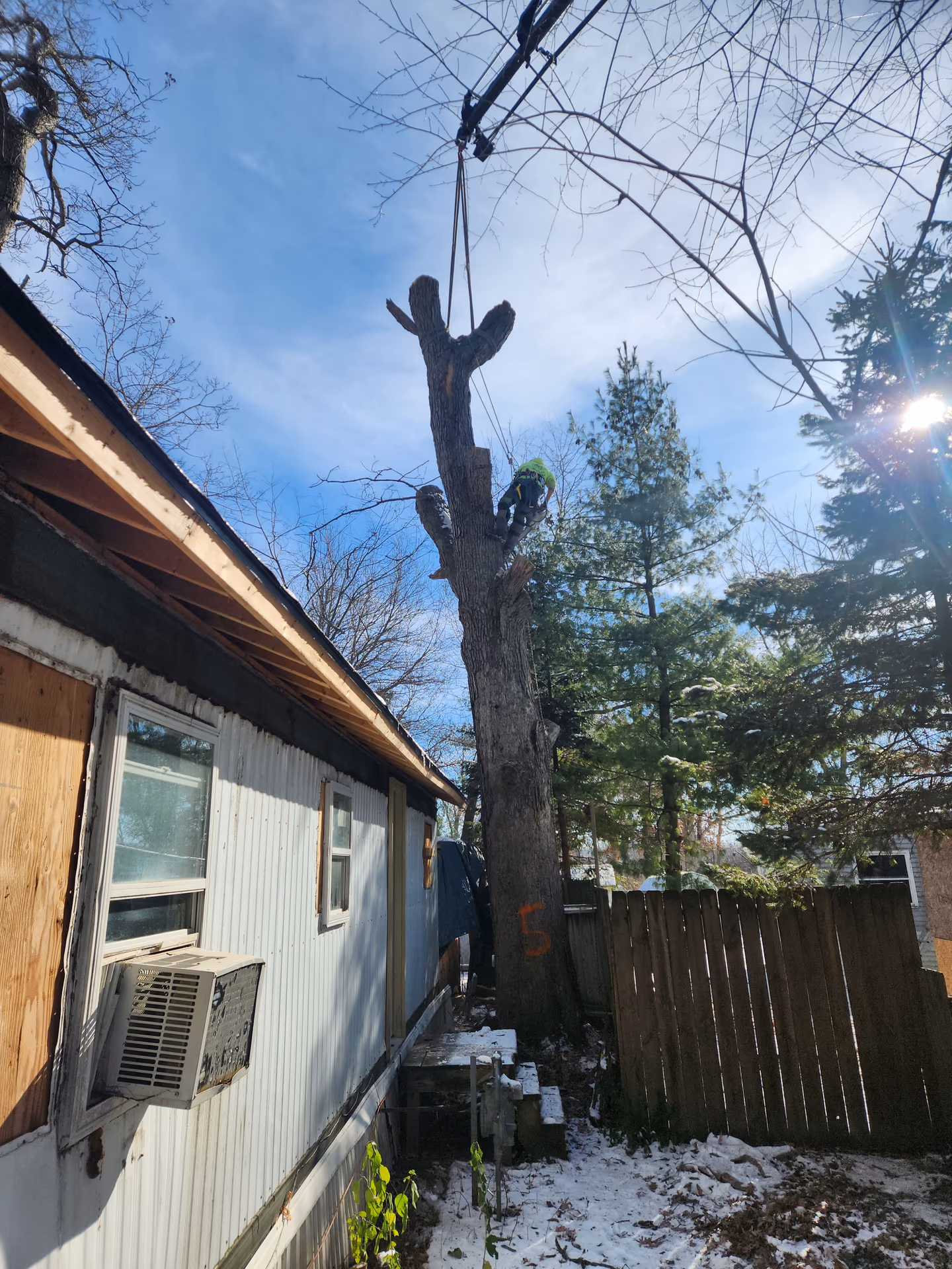 Spar Removal Directly Over a Structure